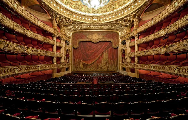 Le grand théâtre à l'italienne.